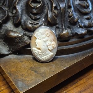 Antique Victorian Shell Cameo Sterling Silver Signed NA 1 1/8" Brooch Pendant